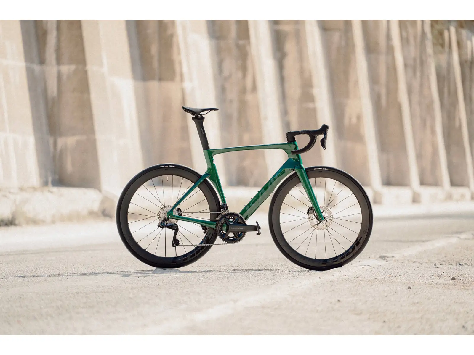 Isaac Meson Ultegra Di2 silniční kolo Jade Green