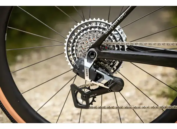 Superior XR 9.9 GR gravel kolo Matte Carbon/Gloss Red