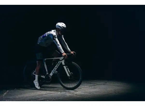 Cervélo Soloist Force AXS gravel kolo Black Magic