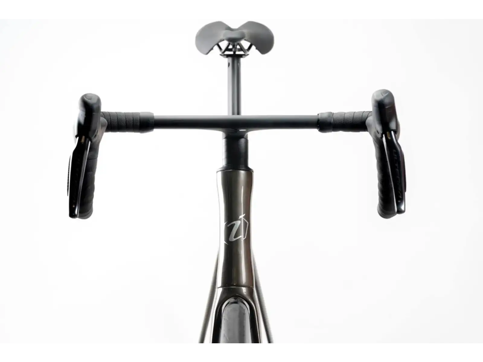 Isaac Boson 105 Di2 + FFWD Tyro 2 silniční kolo Sonic Silver