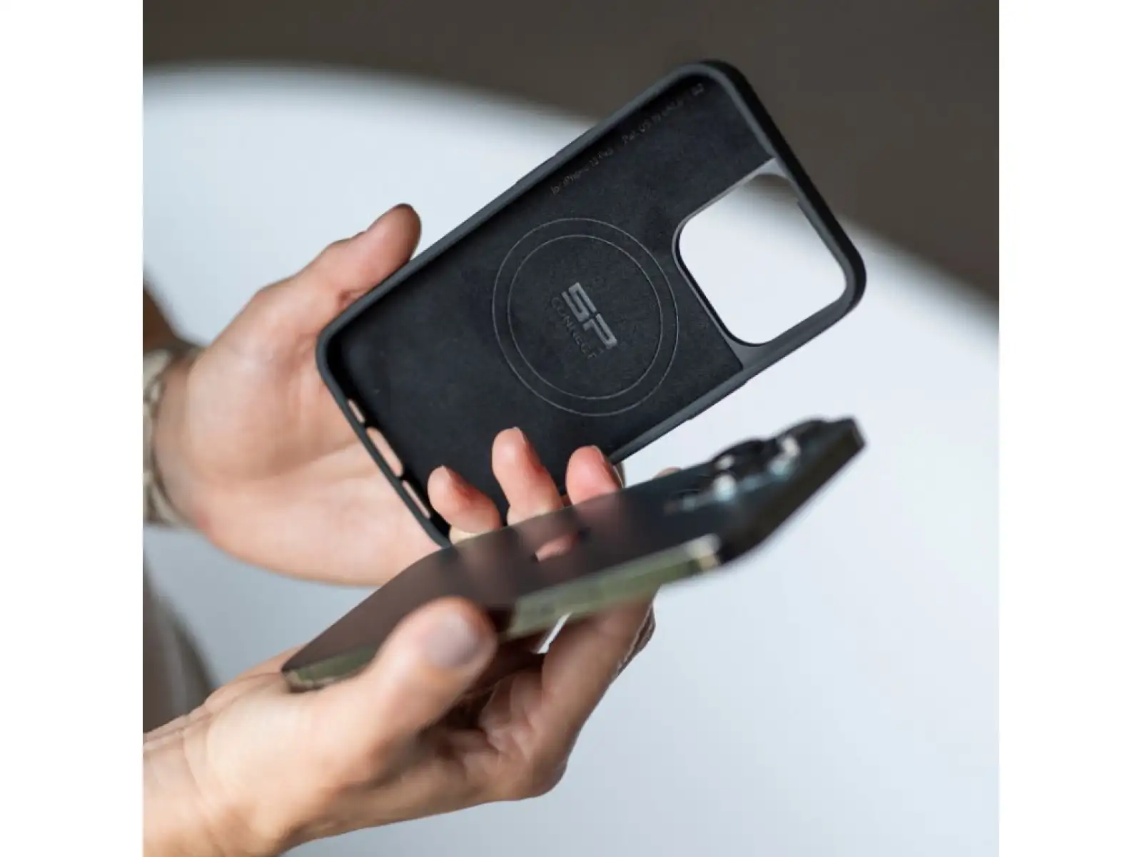 SP Connect Phone Case SPC+ pouzdro na iPhone 15 Pro černá