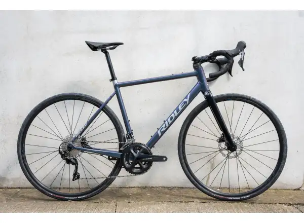 Ridley Grifn A 105 gravel kolo Dark Violet Cameleon