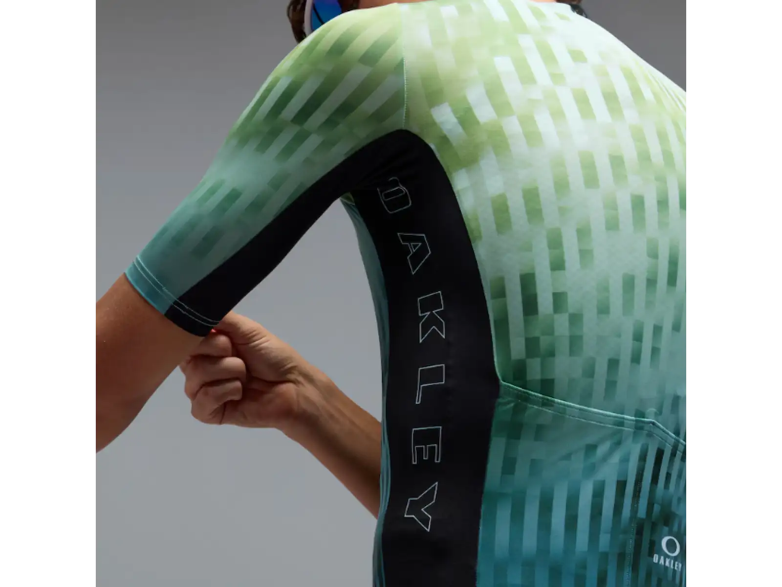 Oakley Icon Training pánský dres krátký rukáv Green Glitch Print