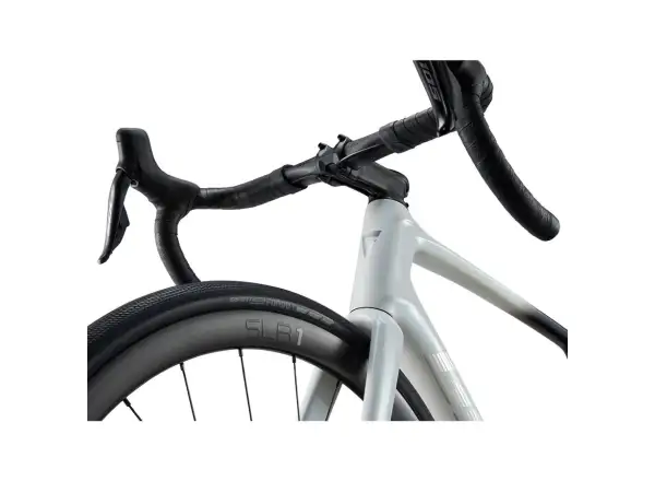 Giant Defy Advanced Pro 1 silniční kolo Unicorn White
