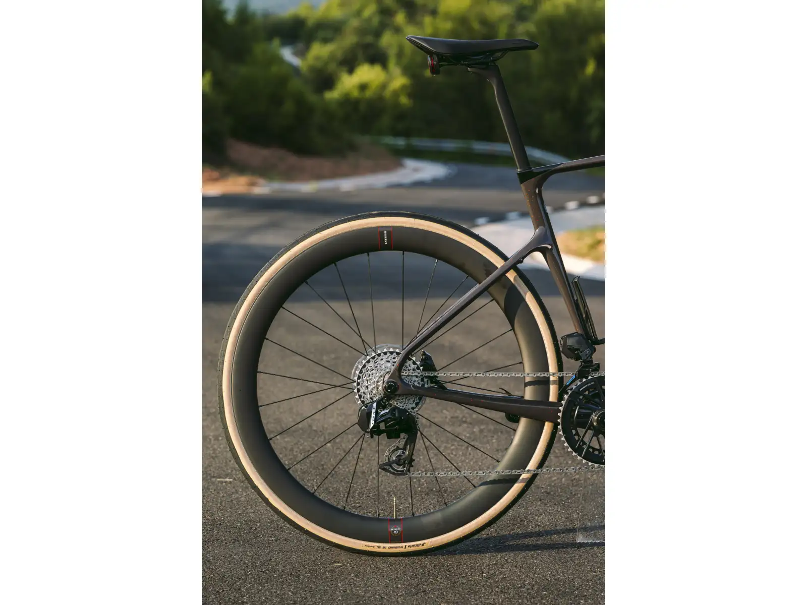 Cannondale Synapse Carbon 2 Smartsense silniční kolo Copper Ore