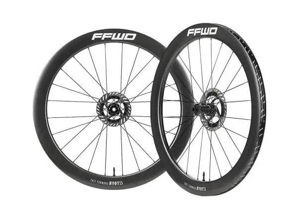 FFWD RYOT55 V2 FFWD N/GAGE 2:1 silniční zapletená kola White