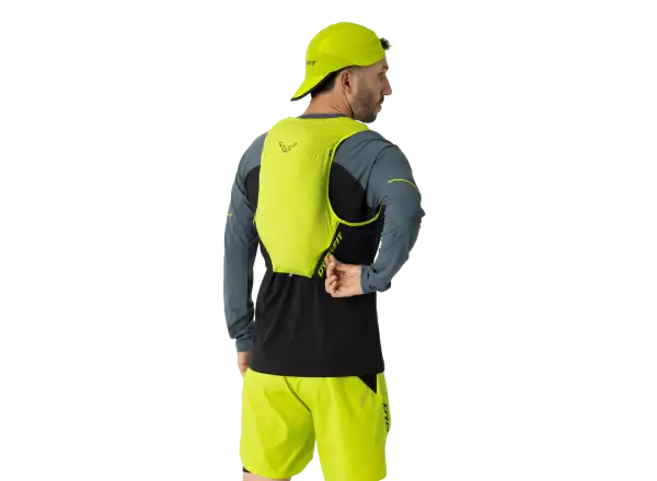 Dynafit Ultra 12 l běžecká vesta Ultra Yellow/Black Out