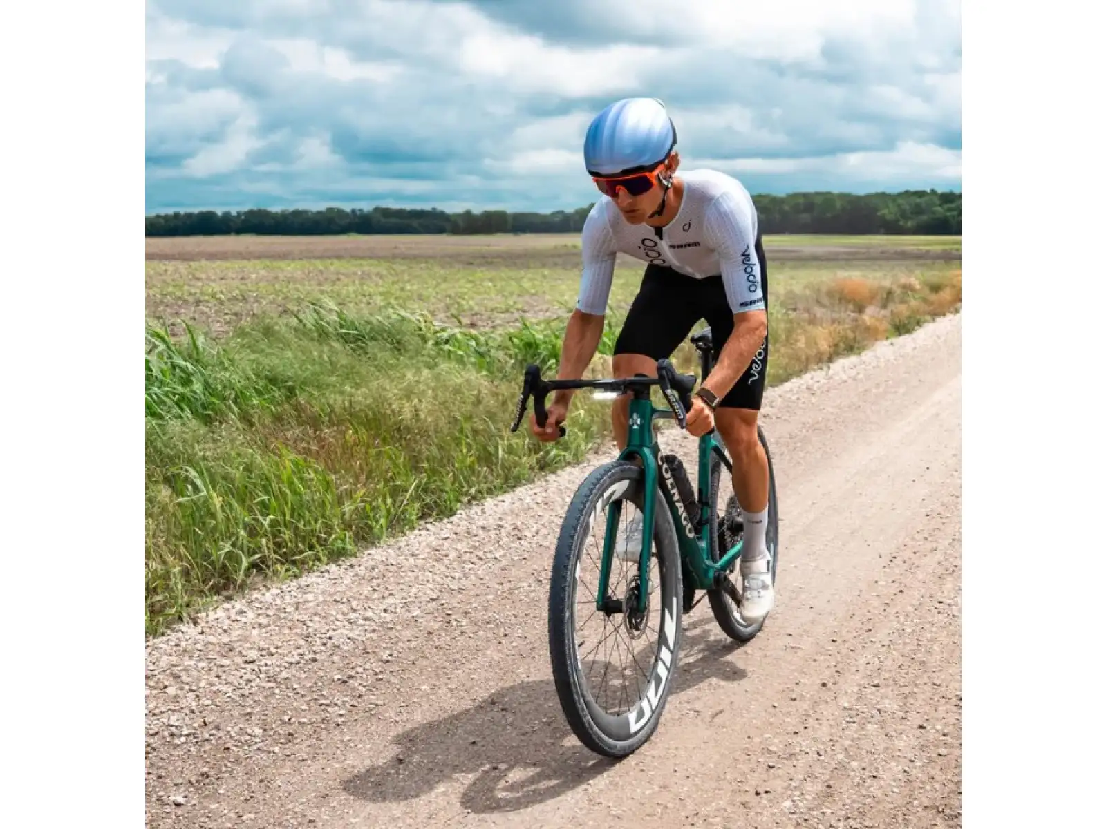 Lezyne Road Drive 500 přední světlo