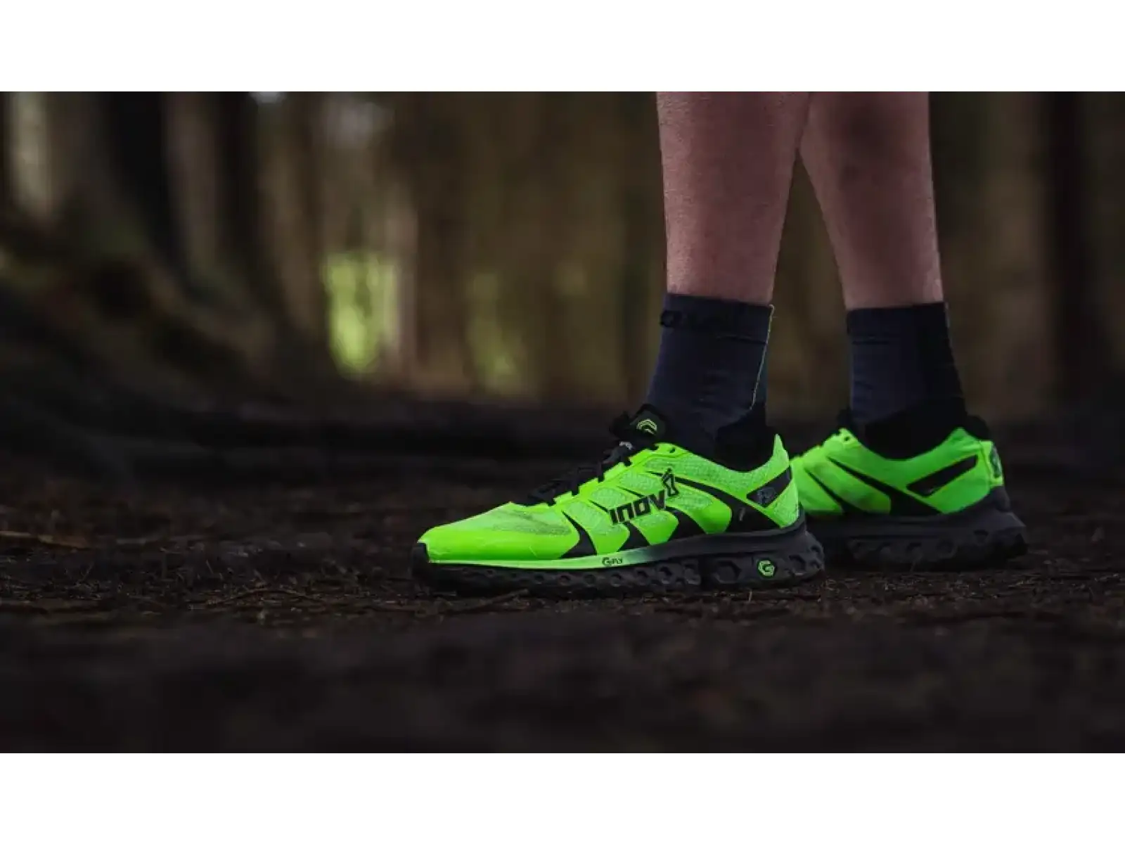 Inov-8 Trailfly Ultra G 300 Max pánské běžecké boty zelená/černá