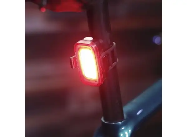 Blackburn Grid Rear Light zadní blikačka červená