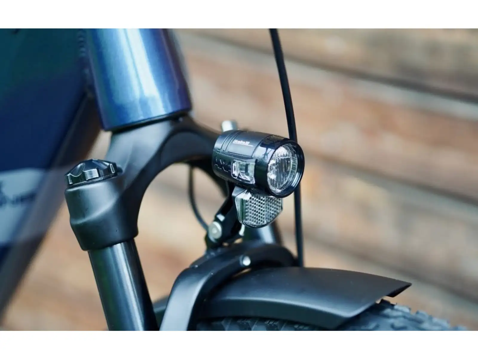 Rock Machine Crossride e450 krosové elektrokolo Gloss Metallic Navy/Silver