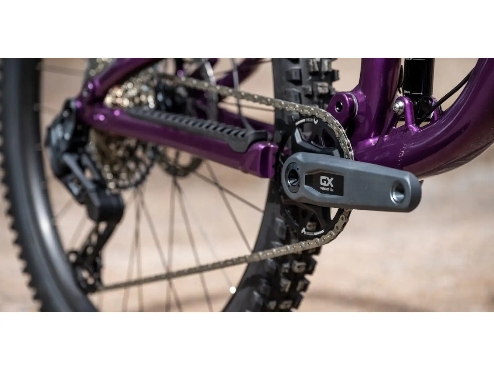 Marin Rift Zone 29" XR AXS horské kolo růžová/fialová/žlutá