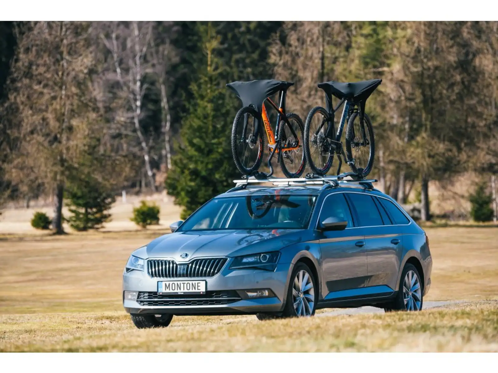 Montone bike mRoof ochrana kola pro převoz na střešním nosiči