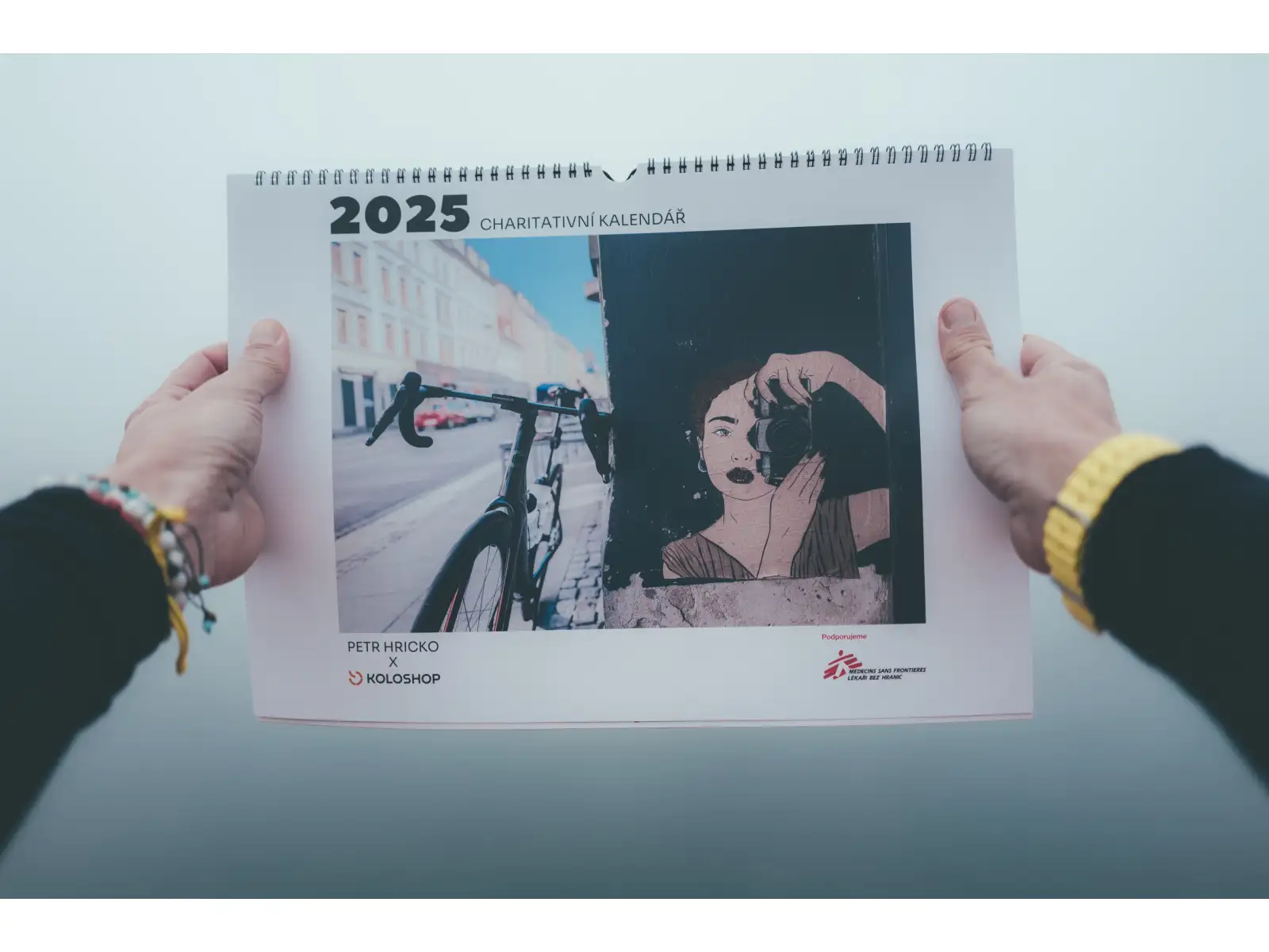 Charitativní kalendář 2025 Koloshop x Petr Hricko pro Lékaře bez hranic