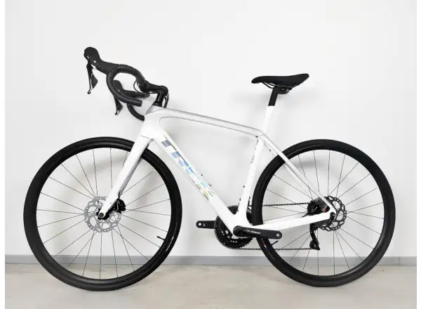 Trek Domane SL 5 silniční kolo White/Quicksilver