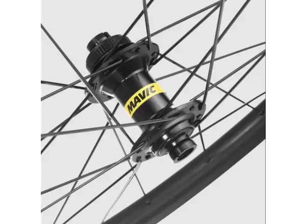 Mavic Cosmic S 42 Disc CL pár zapletená kola Shimano 11