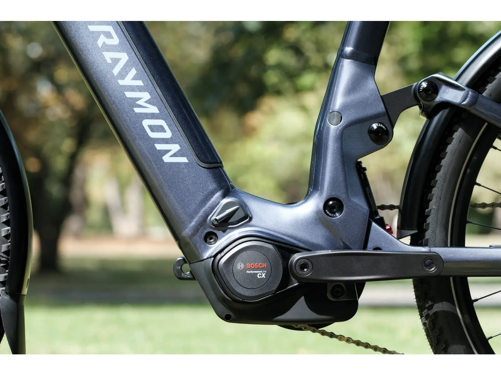 Raymon Tavano Comp 27.5" 11s Cues elektrokolo black/stealth