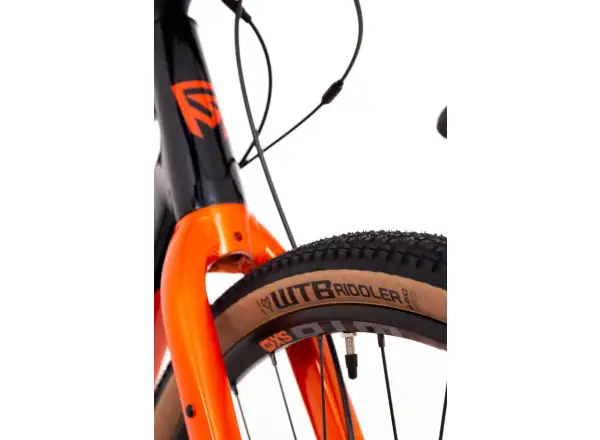 Rock Machine Gravelride 200 gravel kolo Gloss Black/Brick Orange/Silver