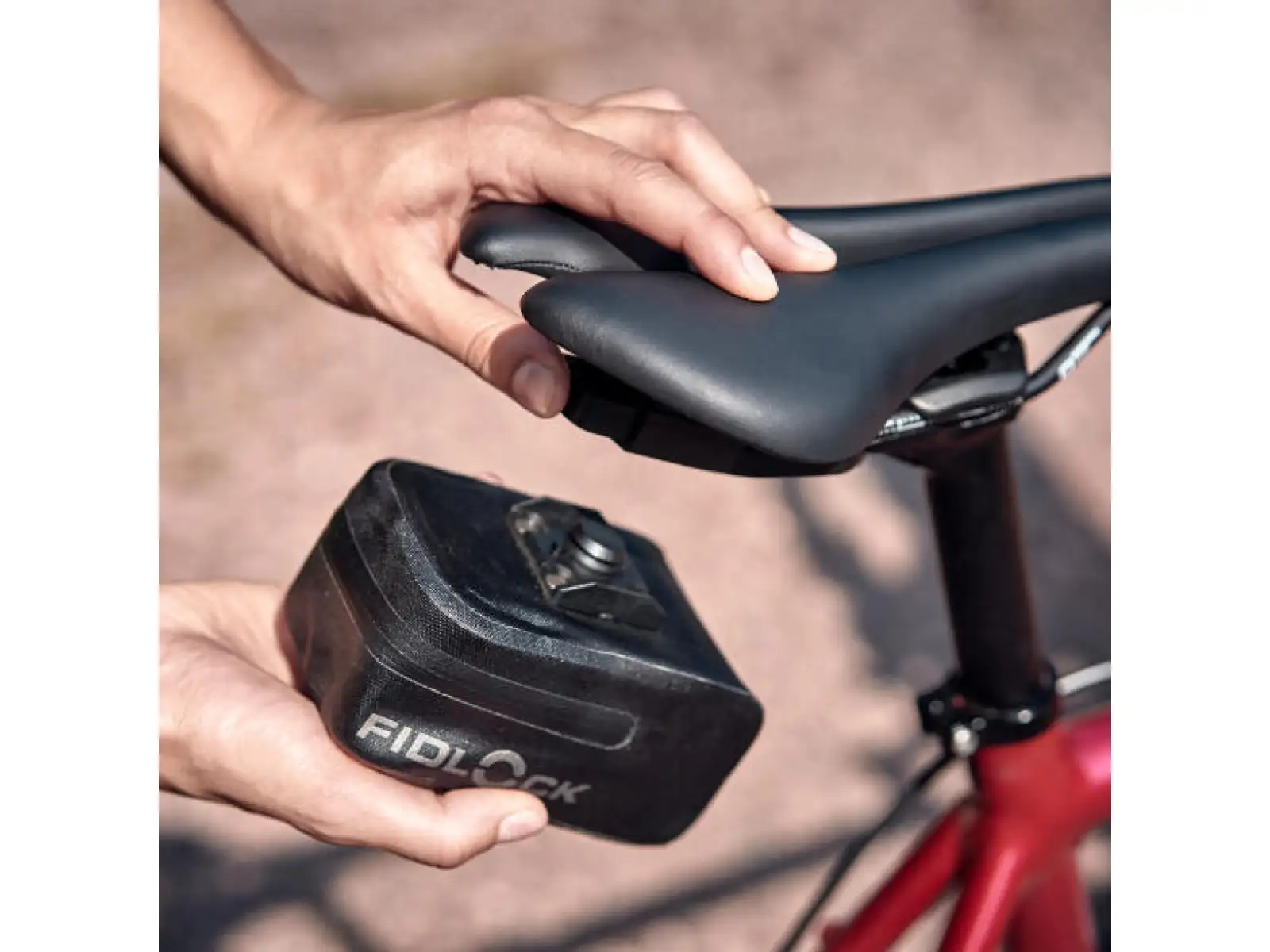Fidlock Saddle Bag podsedlová brašna 600 ml