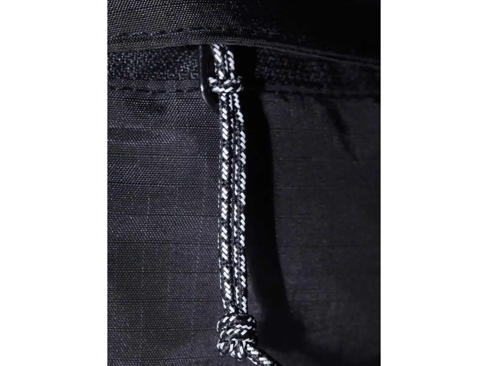 Aevor Hip Bag Ease taštička přes rameno/ledvinka Black