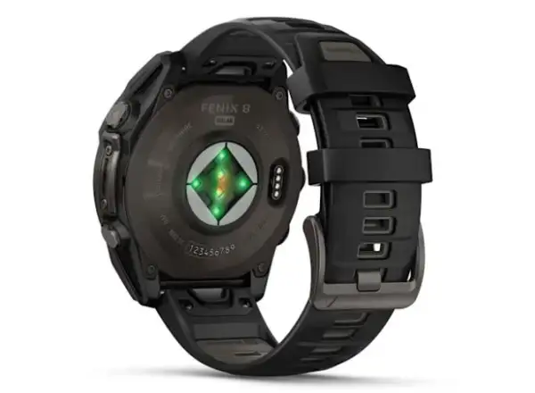 Garmin fenix 8 - 47 mm Solar Sapphire chytré hodinky Carbon Gray DLC Titanium Black/Gray
