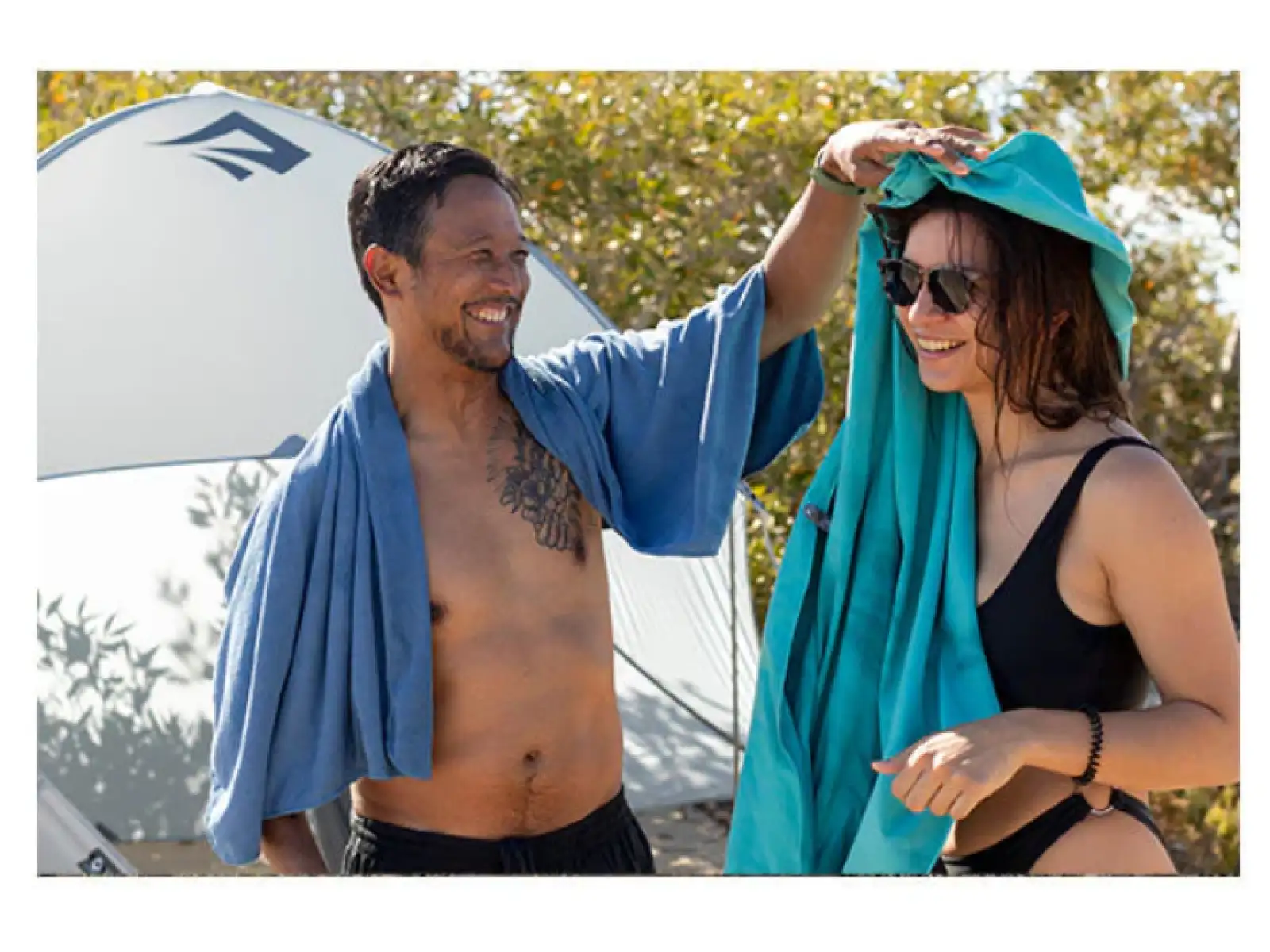 Sea to Summit Drylite Towel Medium rychleschnoucí utěrka Moonlight Blue