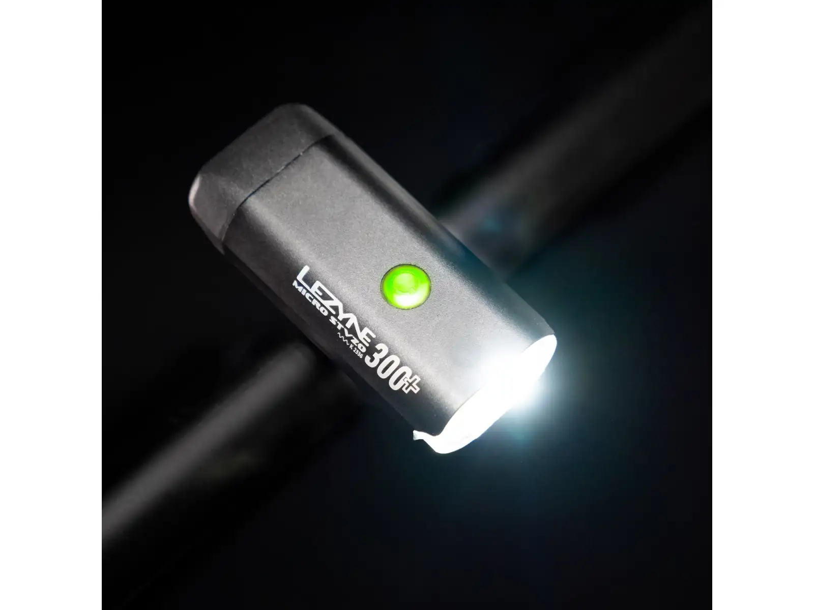 Lezyne Micro StVZO 300+ přední světlo