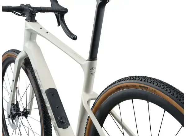 Giant Revolt Advanced 0 gravel kolo Snow Drift