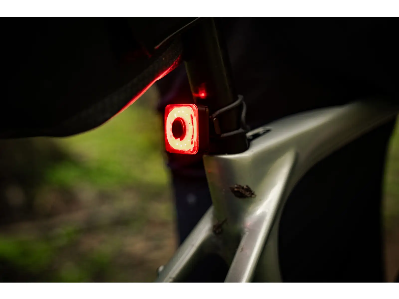 One Bikeparts R.Light 50 světlo black/grey