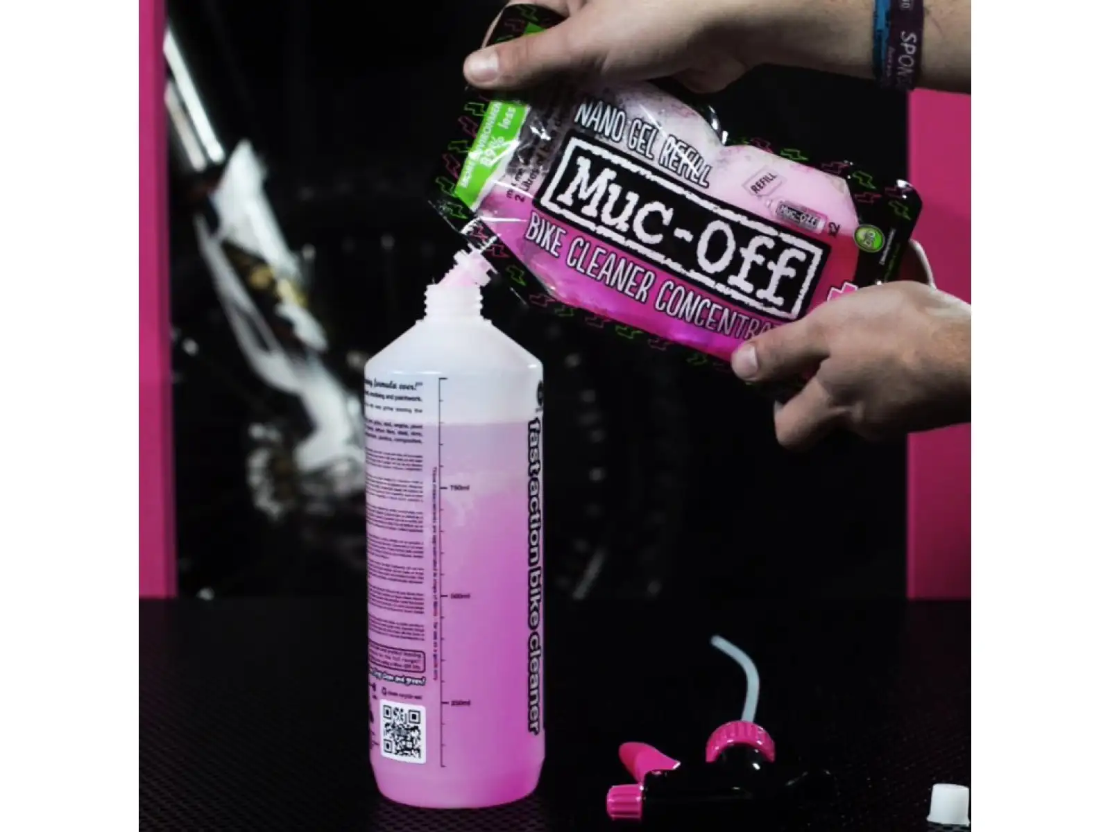  Muc Off Bike Cleaner Concentrate, 1 Liter - Fast