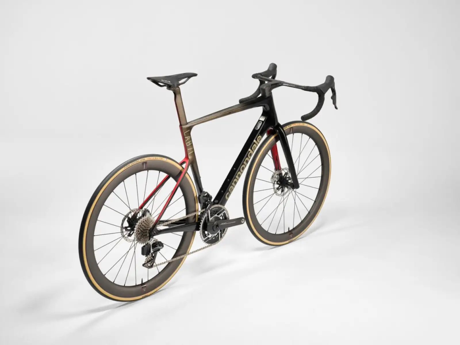 Cannondale SuperSix Evo Hi-Mod LAB71 silniční kolo BPT