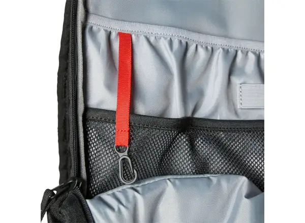 Fox Utility 6 l batoh s rezervoárem černá