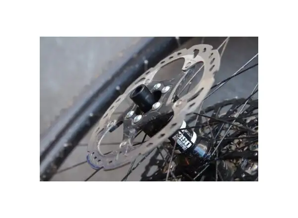 Wolf Tooth Boostinator DR adaptér na BOOST pro DT Star Ratchet zadní