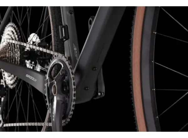 4Ever Grizzly Elite gravel kolo Titan matt
