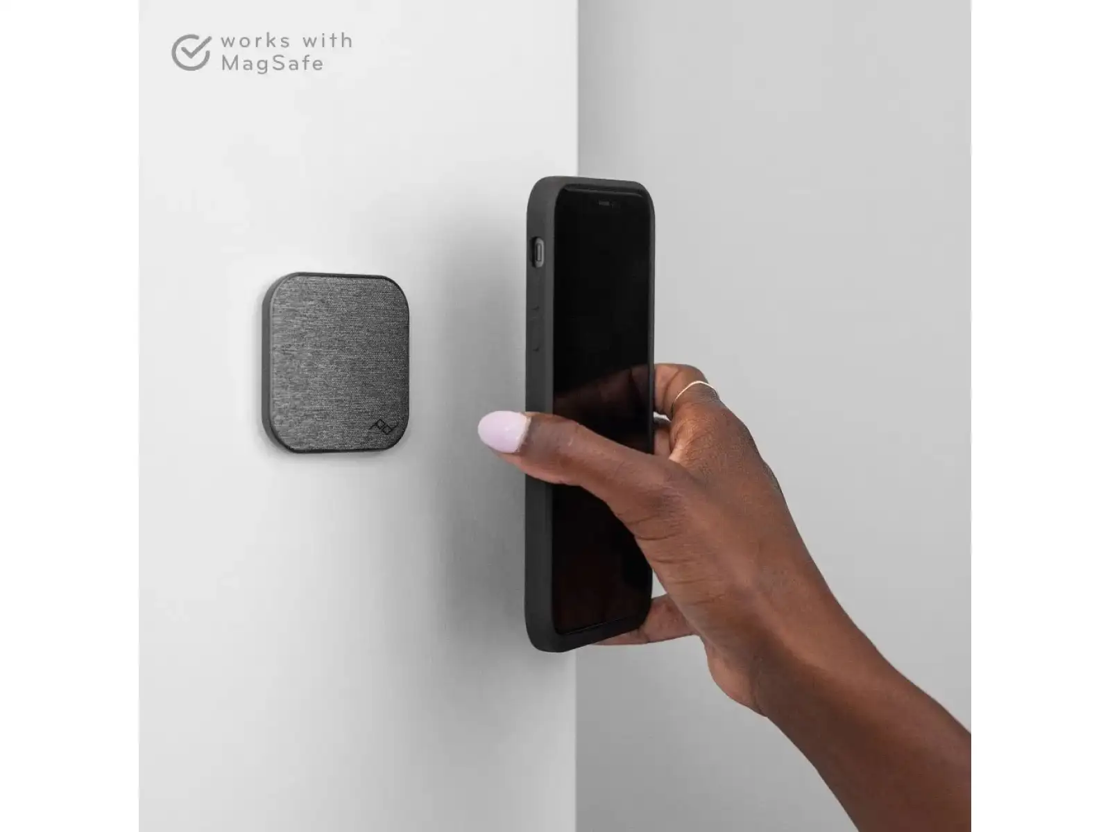 Peak Design Wall Mount magnetický držák na mobil Charcoal