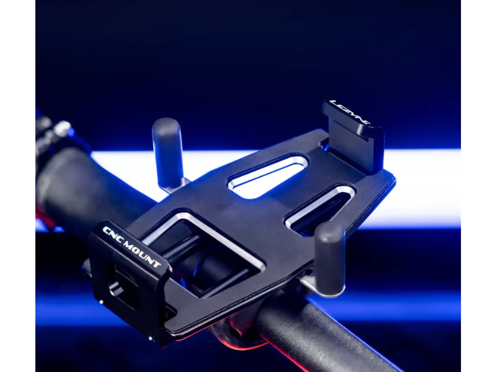Lezyne CNC držák telefonu Black