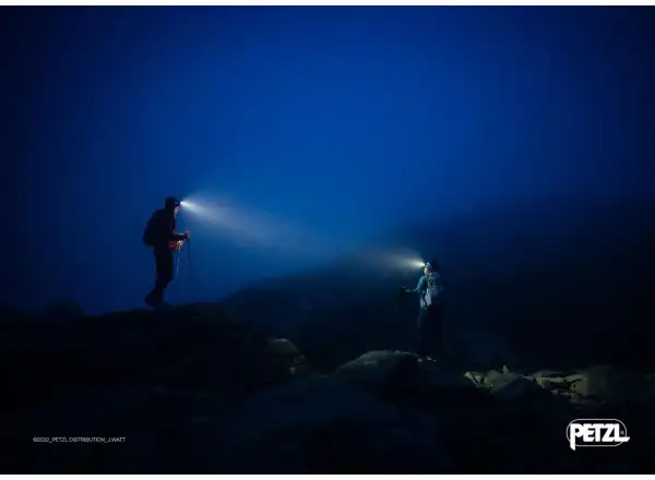 Petzl ACTIK 2025 čelovka červená