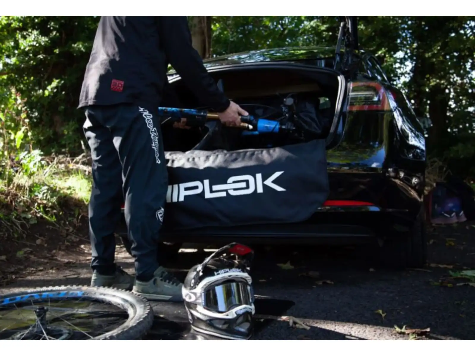 Hiplok Rideshield ochranná podložka 2700 x 1020 mm černá