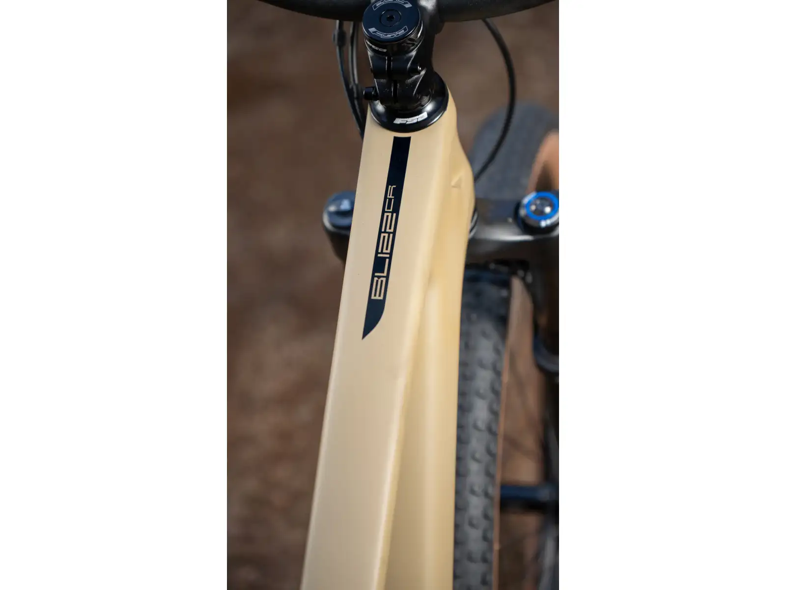 Rock Machine Blizz Cr 30 horské kolo 29" Matte Sand
