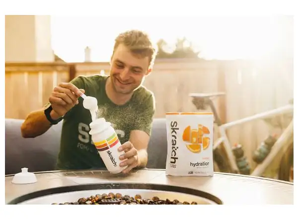 Skratch Labs Hydration Sport Drink Mix iontový nápoj 440 g pomeranč