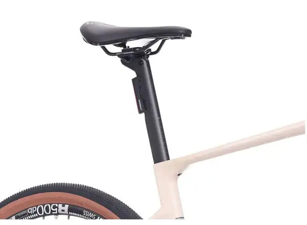 Superior XR 9.3 GRA kolo Gloss Dust / Dust