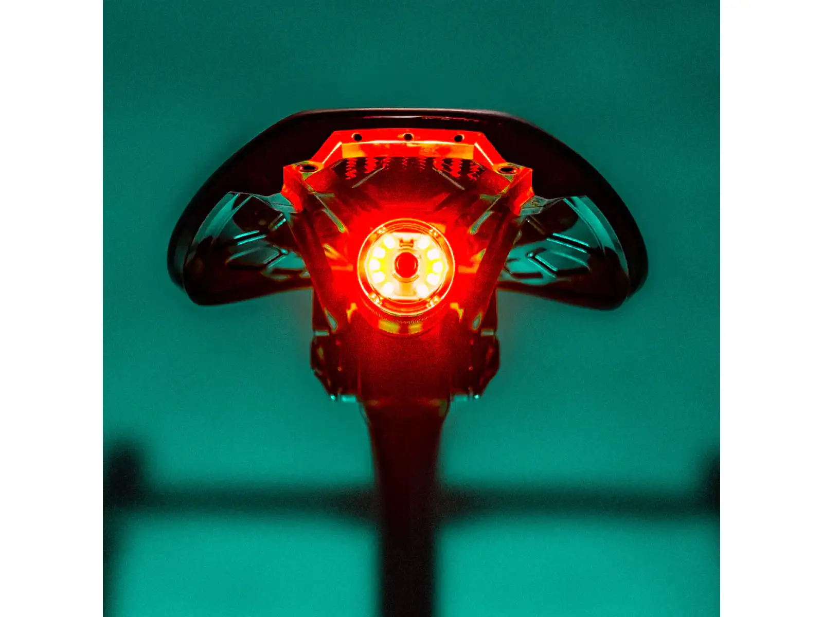 Lezyne Saddle Ai Alert 250 zadní světlo