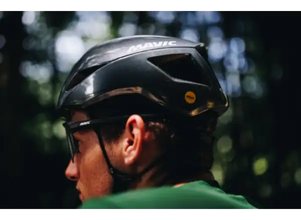 Mavic Comete SL MIPS silniční přilba Black