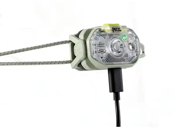 Petzl Swift LT čelovka zelená