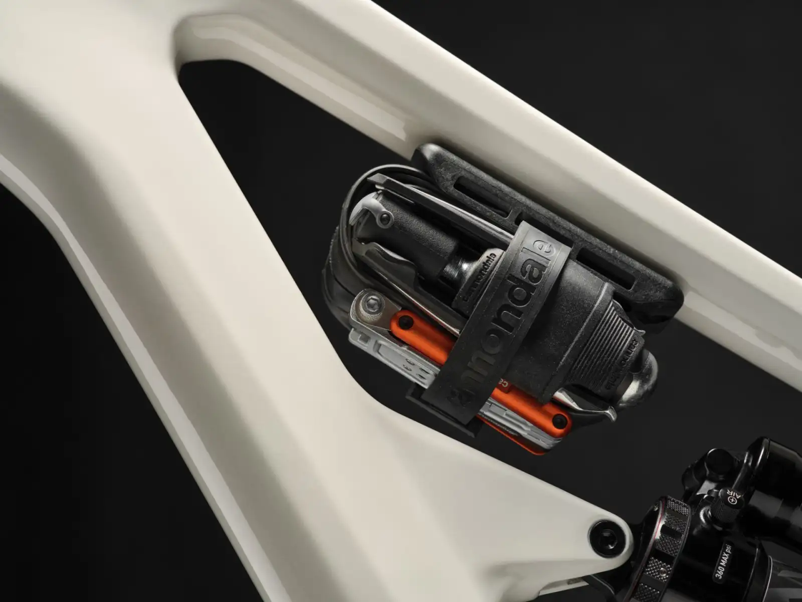 Cannondale Habit Carbon LT 1 horské kolo Chalk
