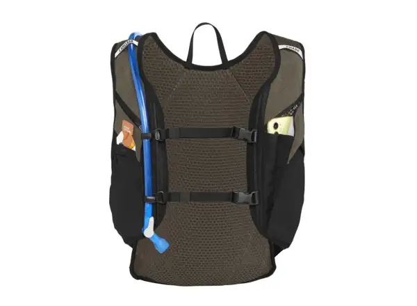 Camelbak Chase Adventure 8 cyklistická vesta Black/Earth