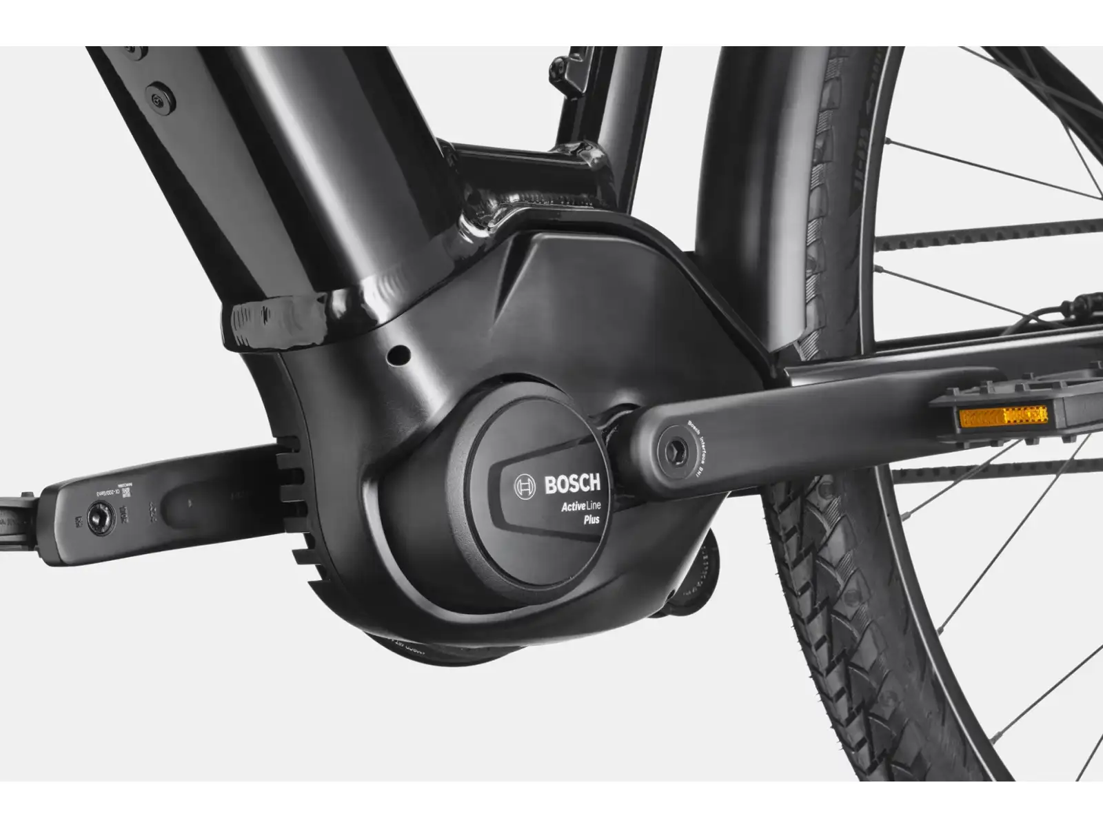 Cannondale Mavaro 4 městské elektrokolo Black