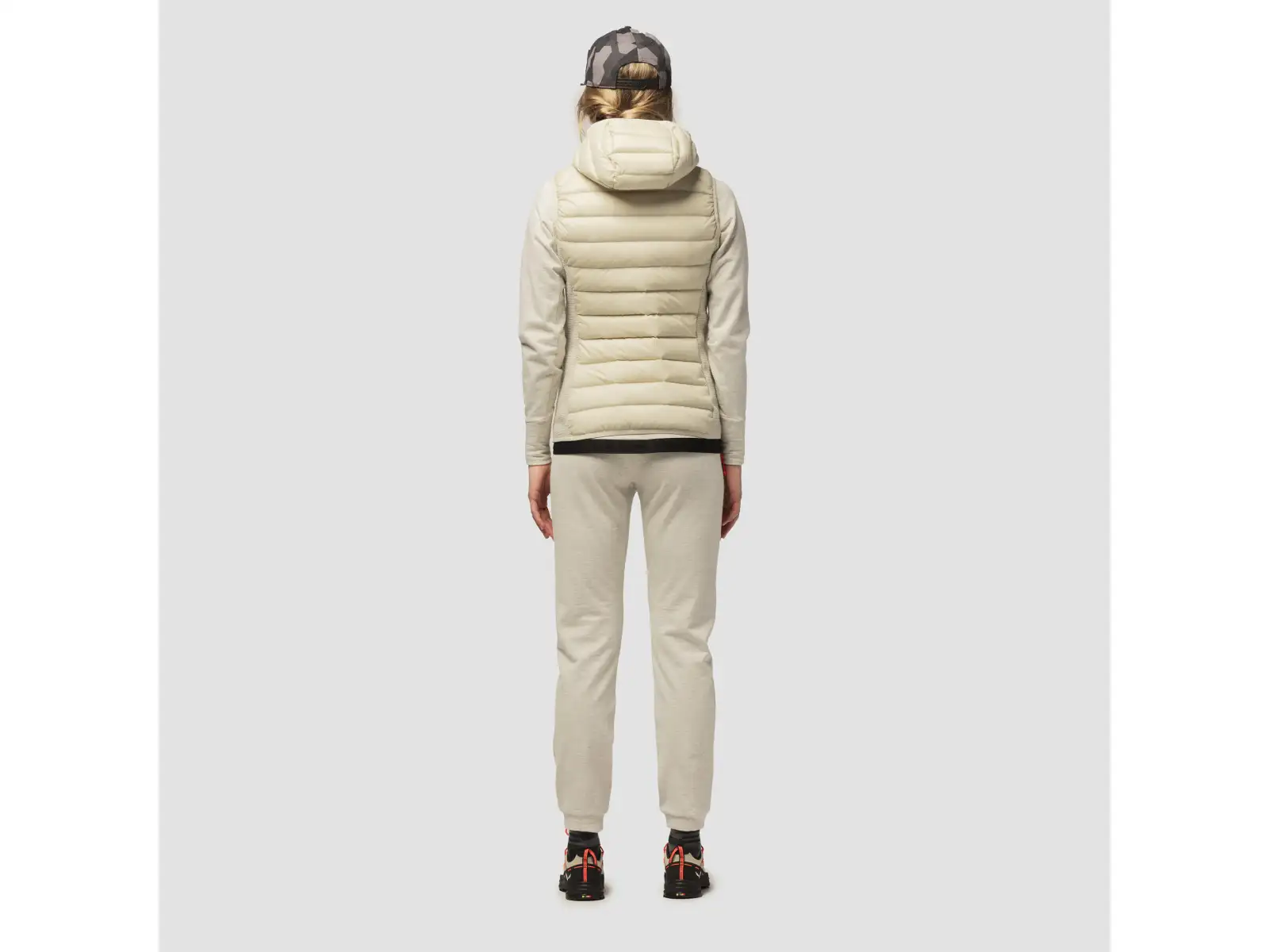 Salewa Fanes Sarner RDS Hybrid dámská vesta Oatmeal