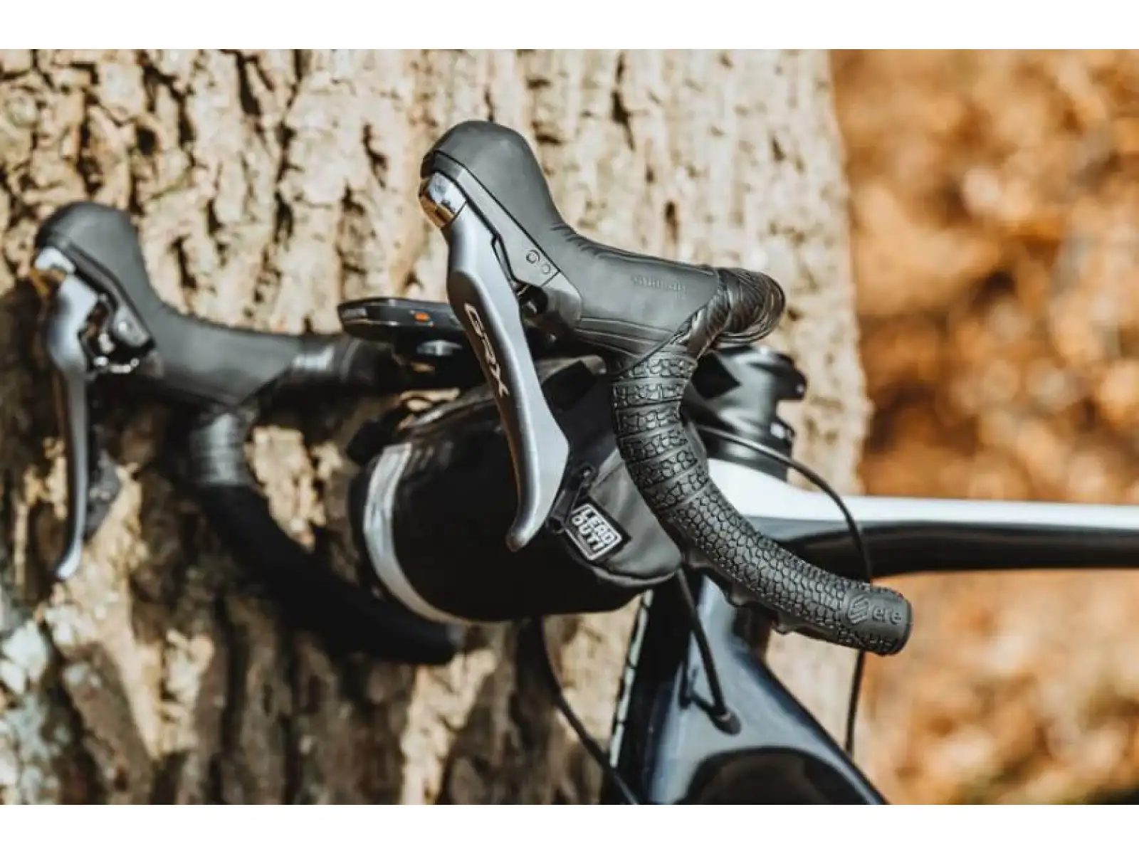 Ere Research Tenaci Handlebar Grip Gravel sada omotávky a gripů Army Sand