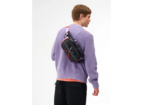 Aevor Bar Bag taštička přes rameno/na řídítka Proof Dual Dip Violett Rus